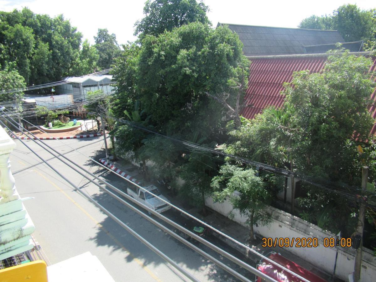 Jay Guesthouse And Restaurant (Adults Only) Chiang Mai Exterior photo